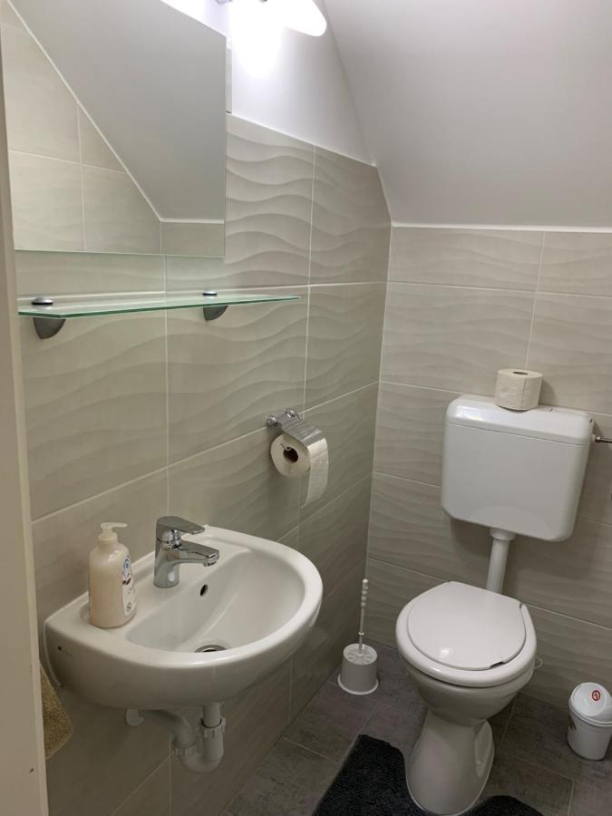 Komo Apartment Buk Ngoại thất bức ảnh