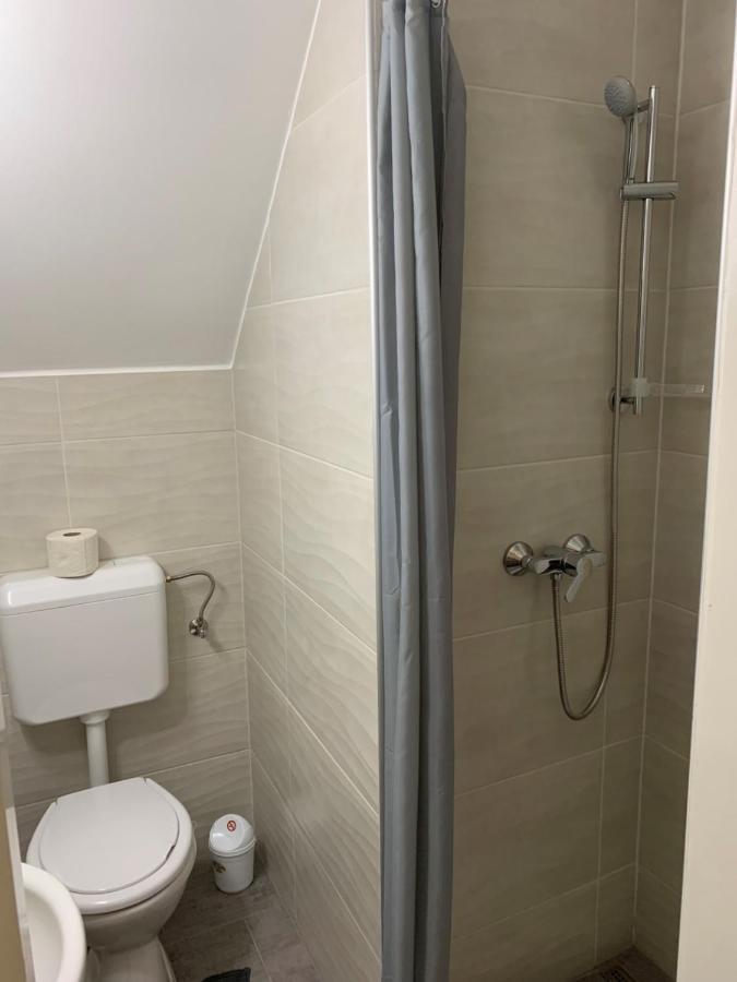 Komo Apartment Buk Ngoại thất bức ảnh