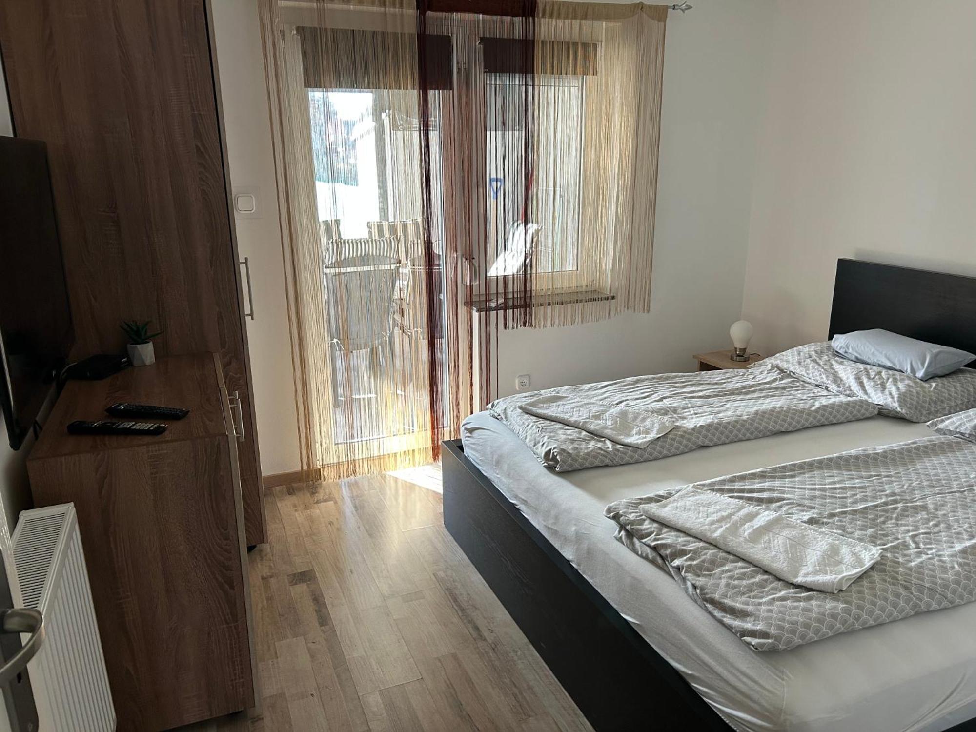 Komo Apartment Buk Ngoại thất bức ảnh